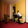 Délire dans une chambre d'hôtel